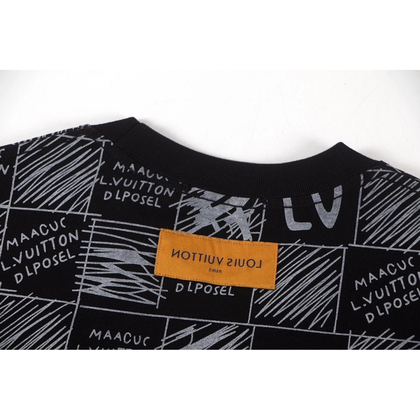 Louis Vuitton T-shirt W2644 Black/White