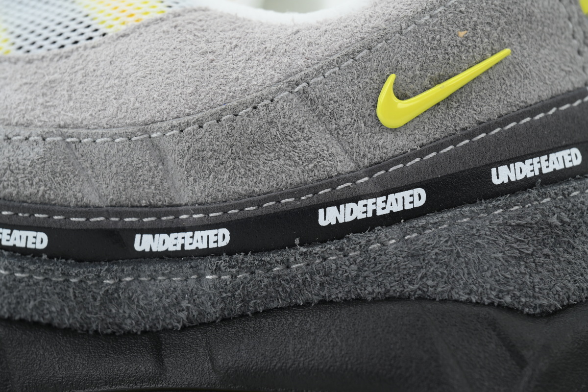 Undefeated x Nike Air Max 95 Yellow IB4523-002