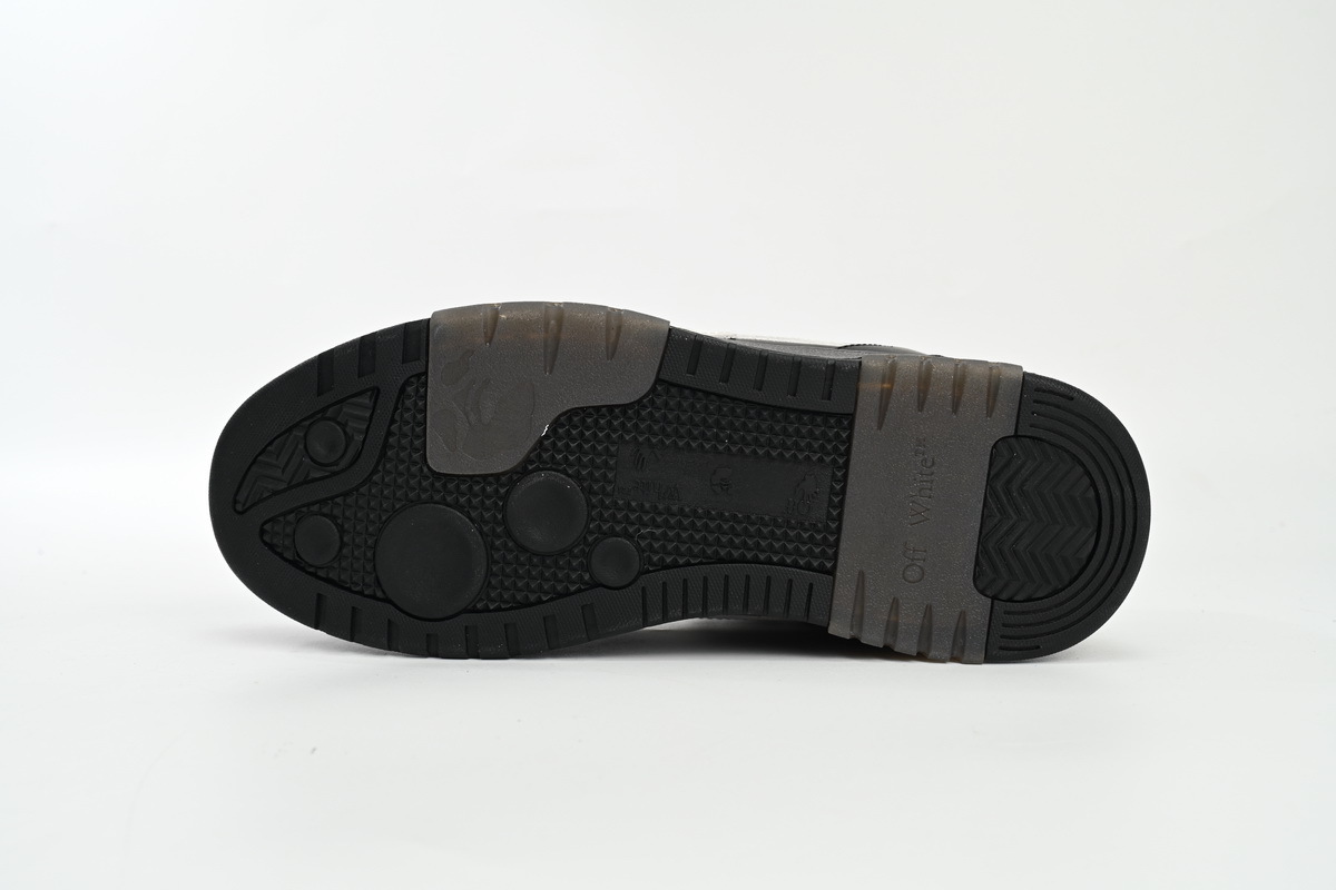 OFF-WHITE Out Of Black Skin And White Tail OMIA18 9C99LEA00 41001