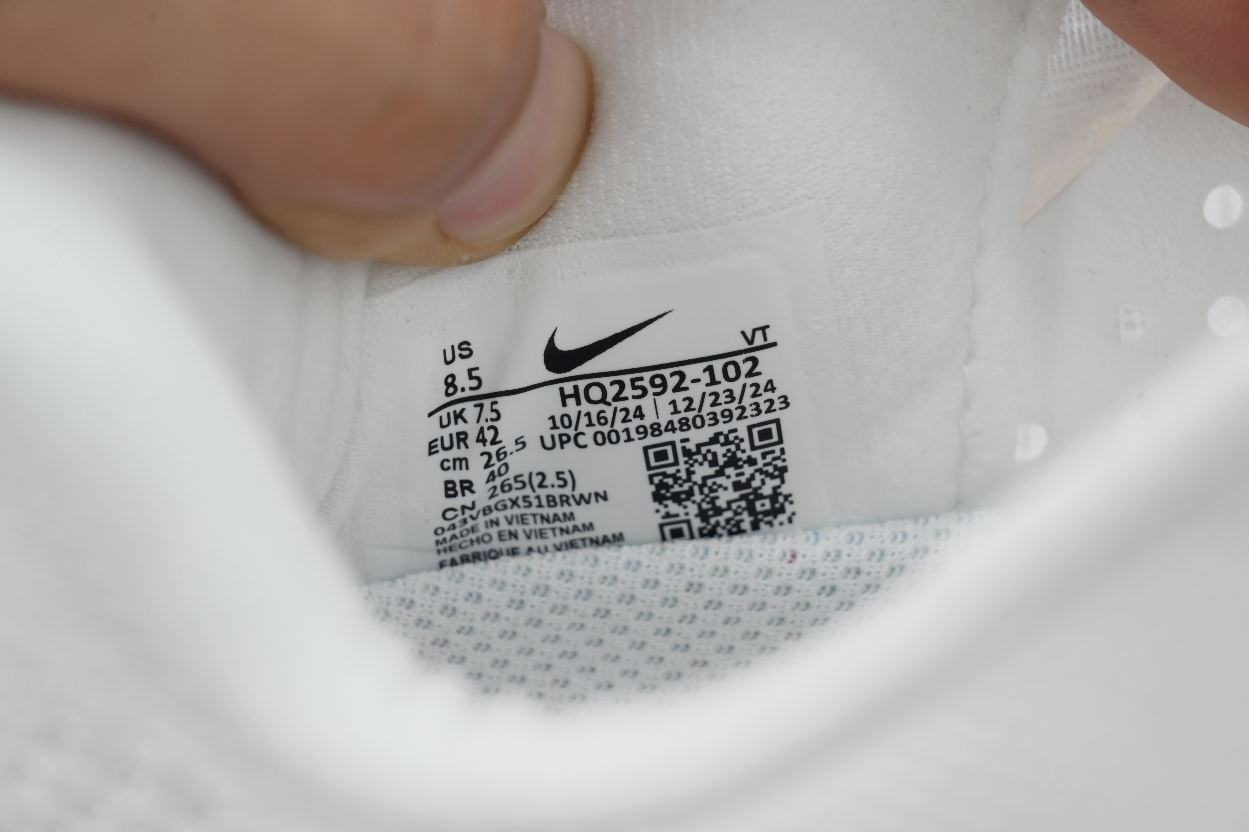 Nike Pegasus Premium White Metallic Silver HQ2592-102