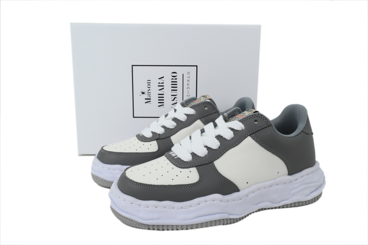 Mihara Yasuhiro Grayish White NO.741