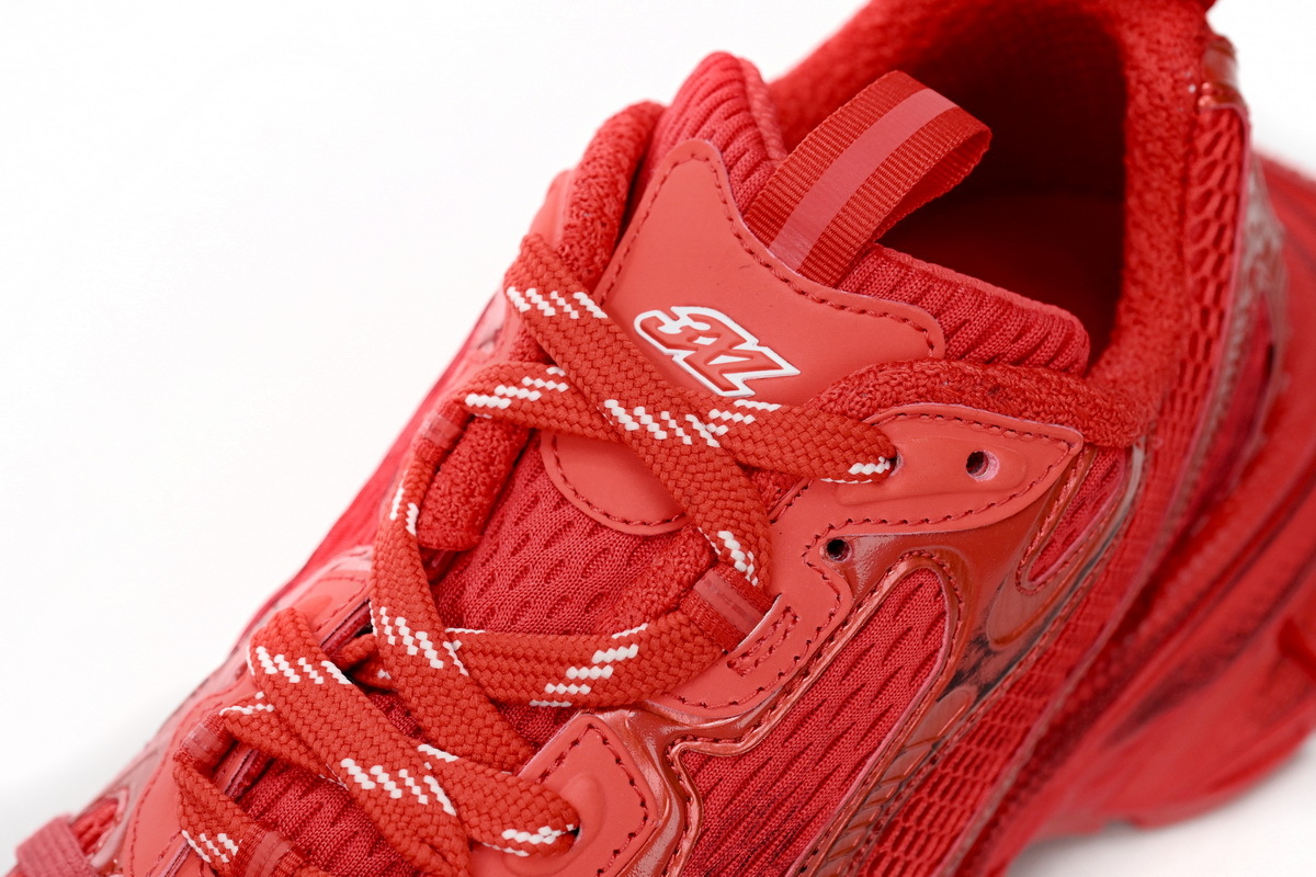 Balenciaga 3XL Sneaker in Red 734734 W3XL1 6000
