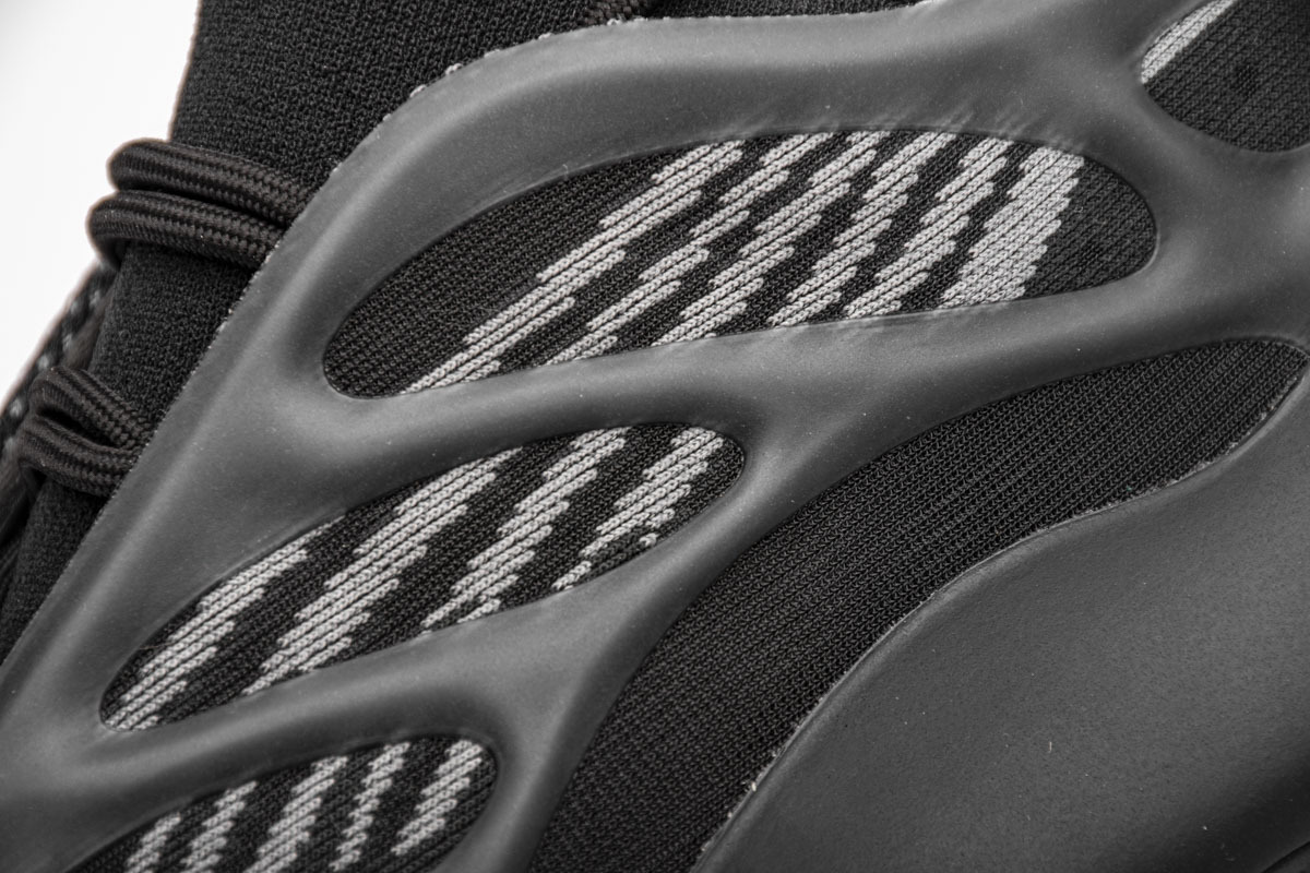 adidas Yeezy 700 V3 Alvah Basf Boost H67799