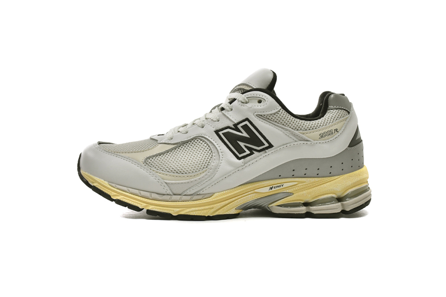 New Balance 2002R Thisisneverthat White ML2002RT