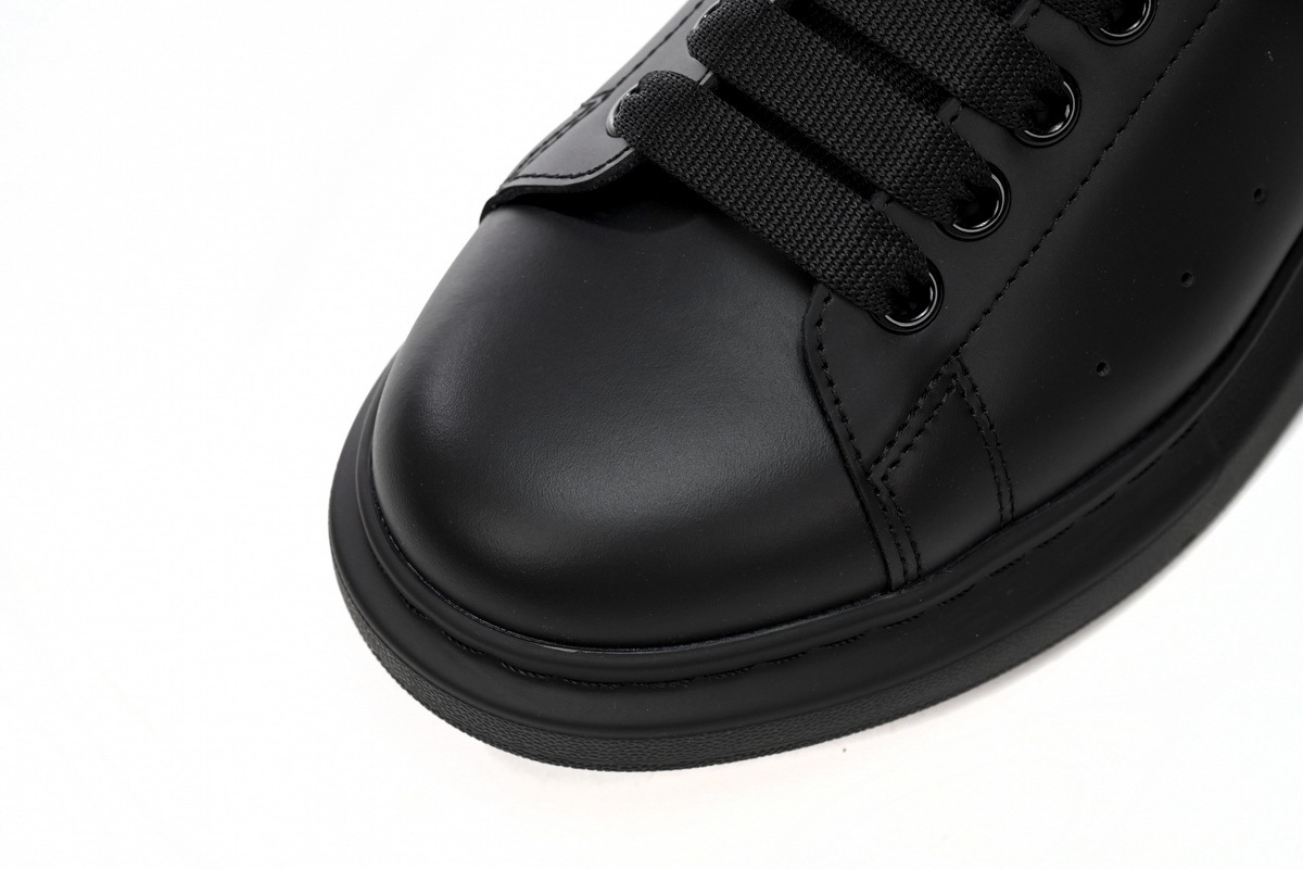 Alexander McQueen Sneaker All Black
