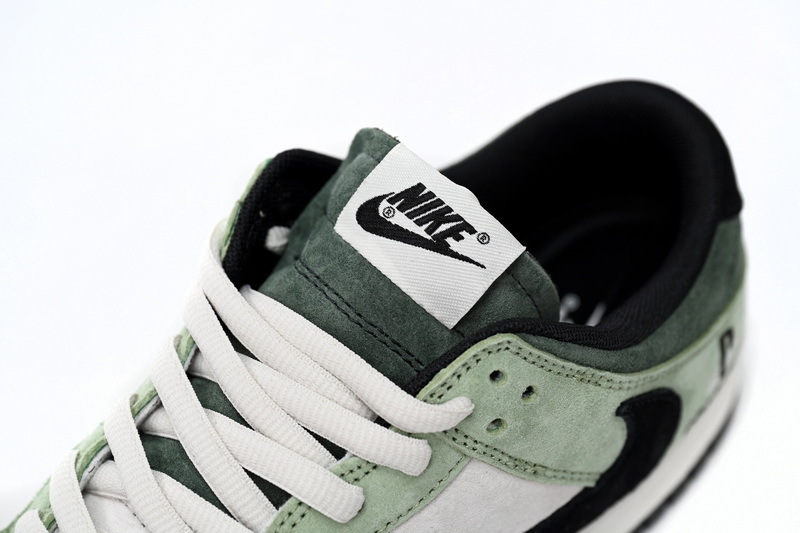 Travis Scott x PlayStation x Nike Dunk Low PS5 CU1726-777