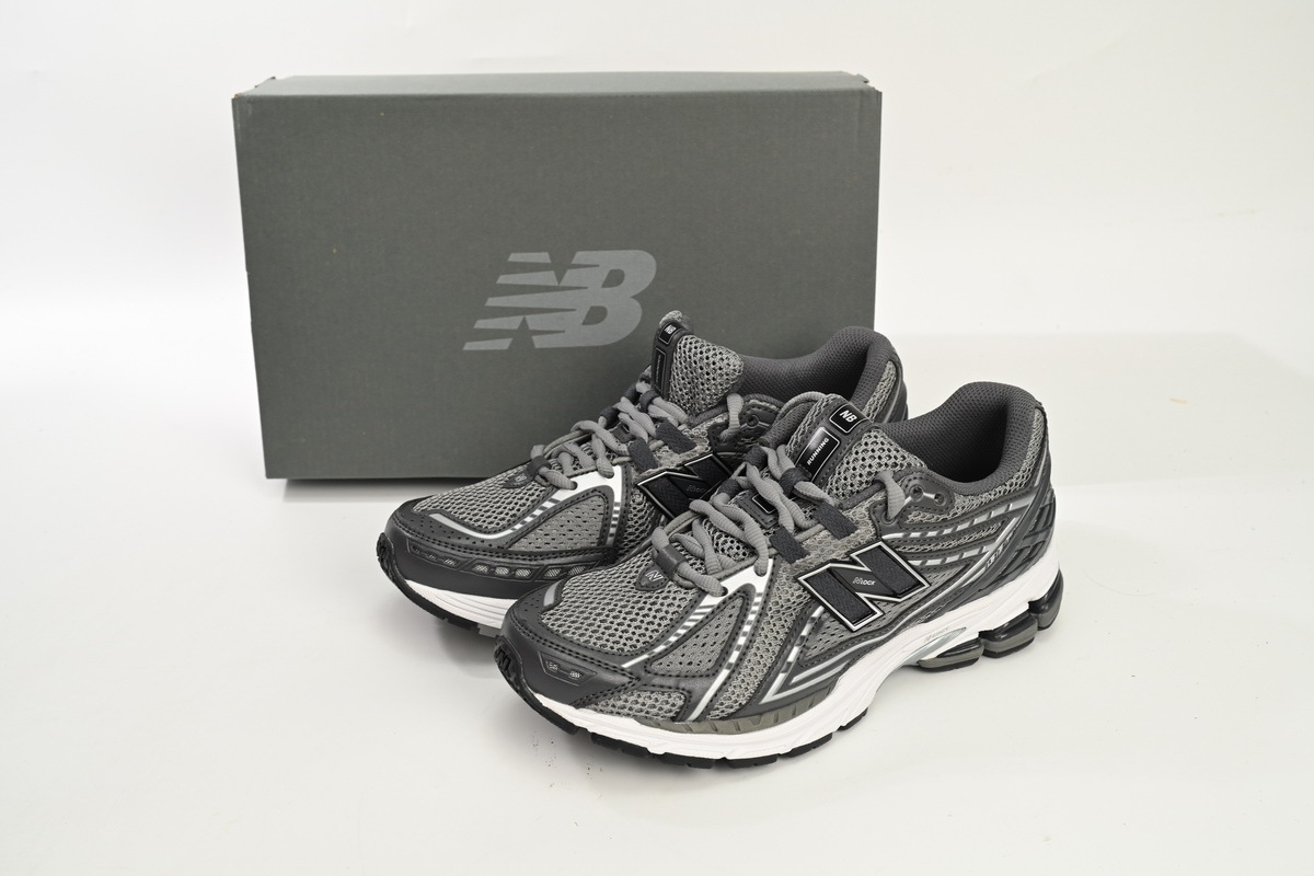 New Balance 1906R White Silver Grey M1906RJS