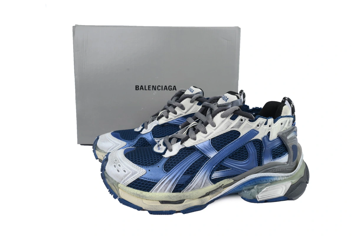 Balenciaga Runner Sneaker Gradient-Beige Navy 772774 WRUNG 2410