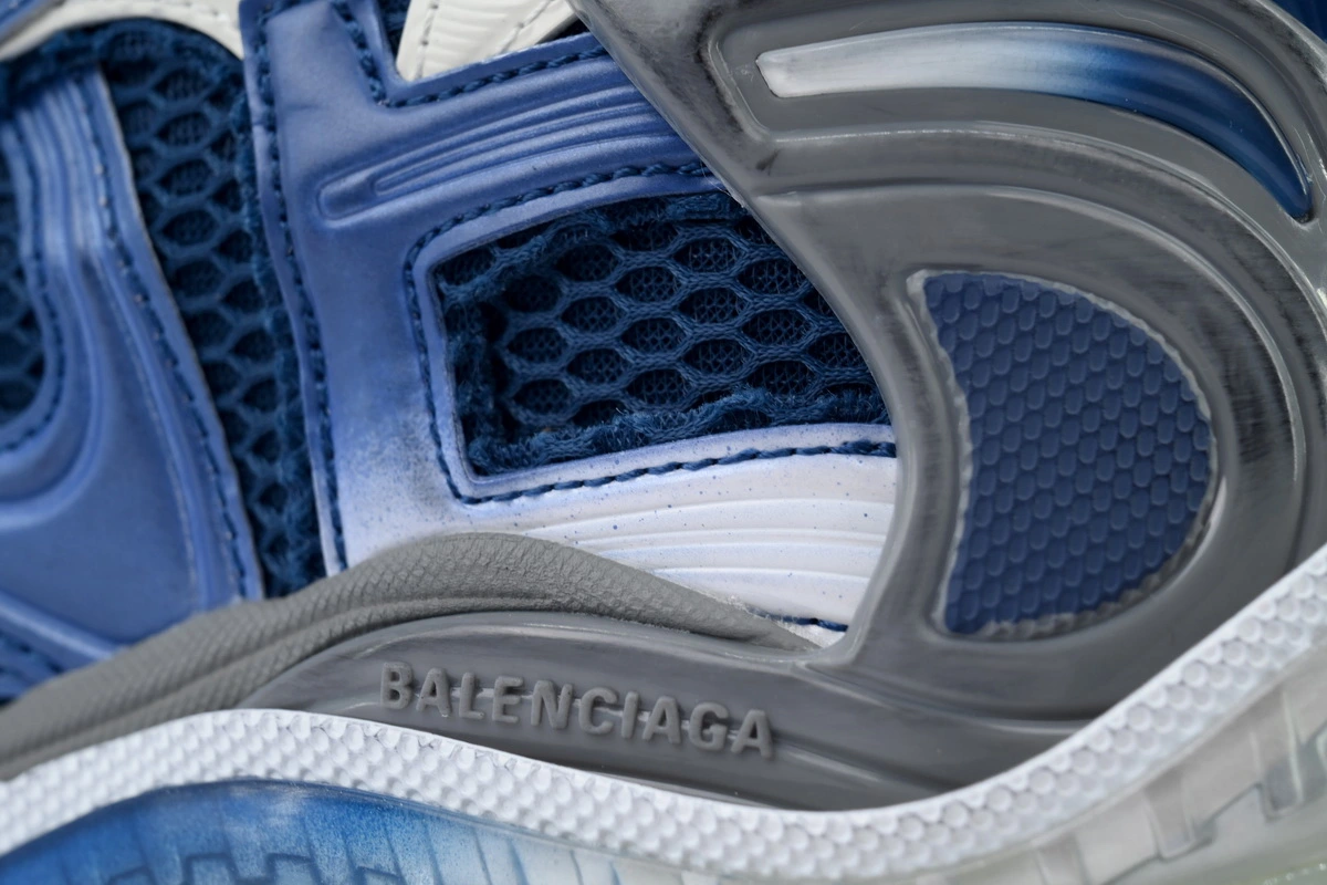Balenciaga Runner Sneaker Gradient-Beige Navy 772774 WRUNG 2410
