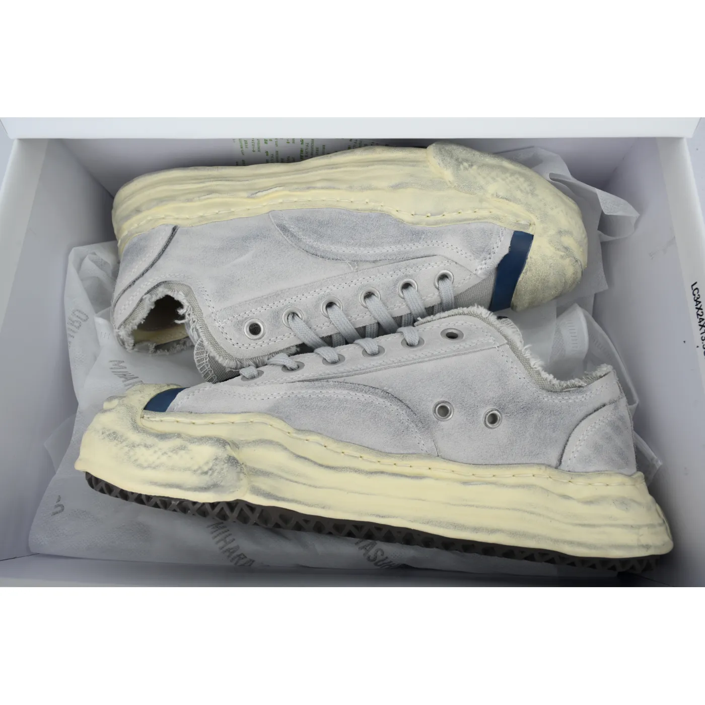 Mihara Yasuhiro Grey Antique NO.785
