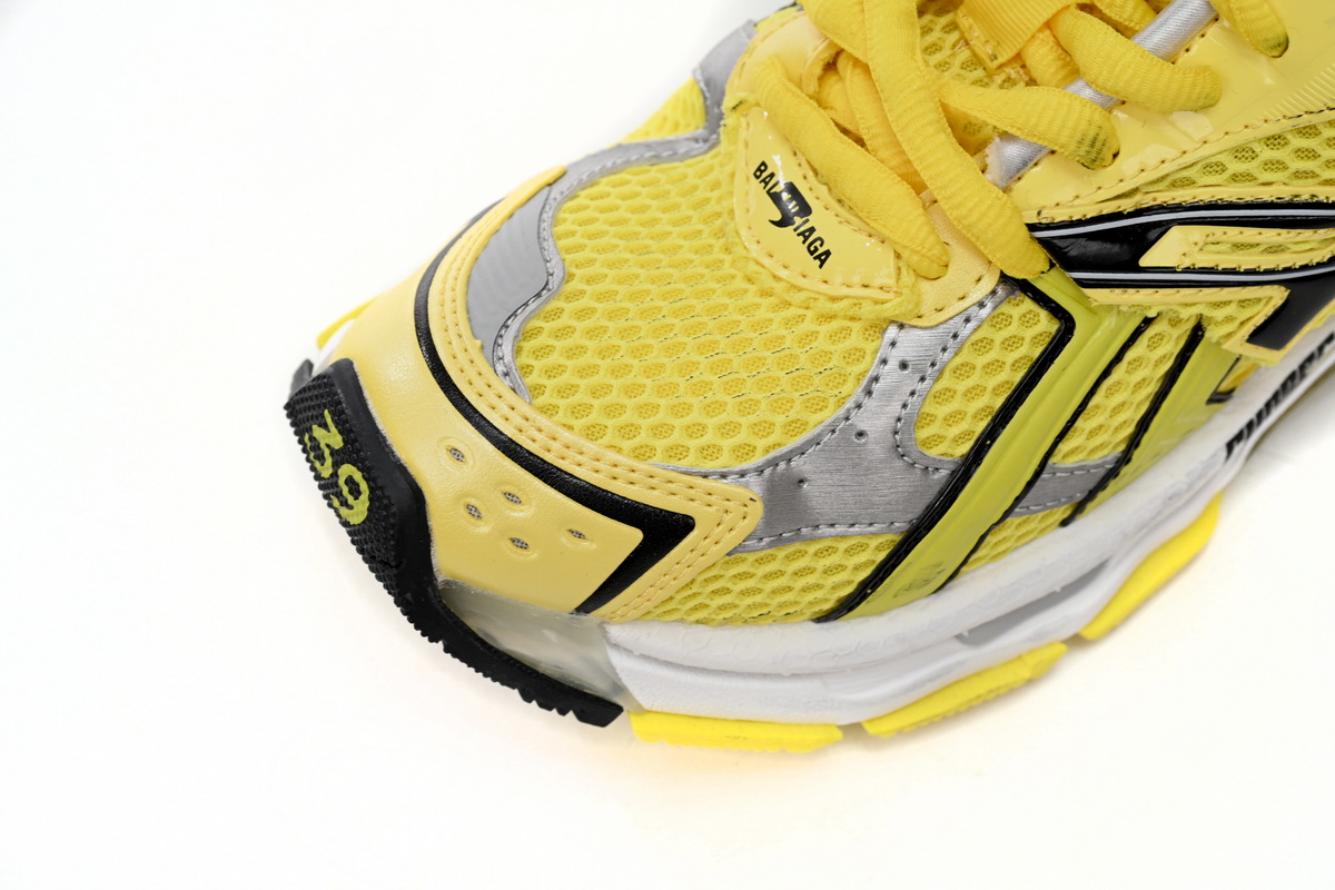 Balenciaga Runner Sneaker Black Yellow 677402 W2RD3 0510