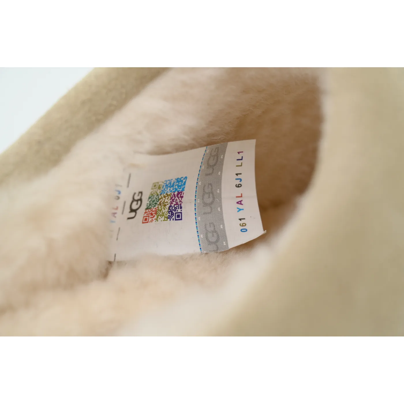 UGG Elea Slip-On (Women's) Sand