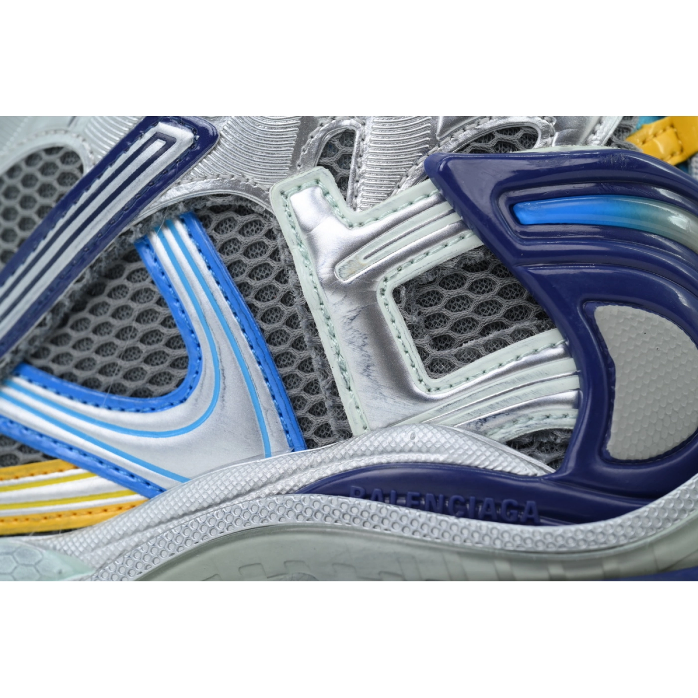 Balenciaga Runner Silver Gray 772774 W3RMU 1474